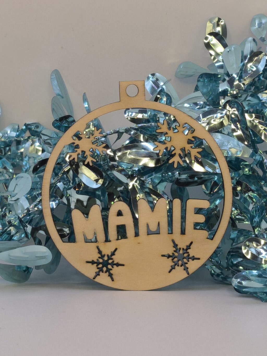Boule de Noël Élégante - Idéale pour les fêtes - Cadeau Surprise - Modèles Variés – Image 2